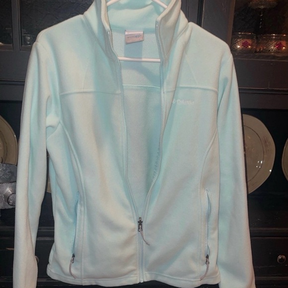 Columbia Jackets & Blazers - Columbia Women's Light Green Fleece Jacket ( M )